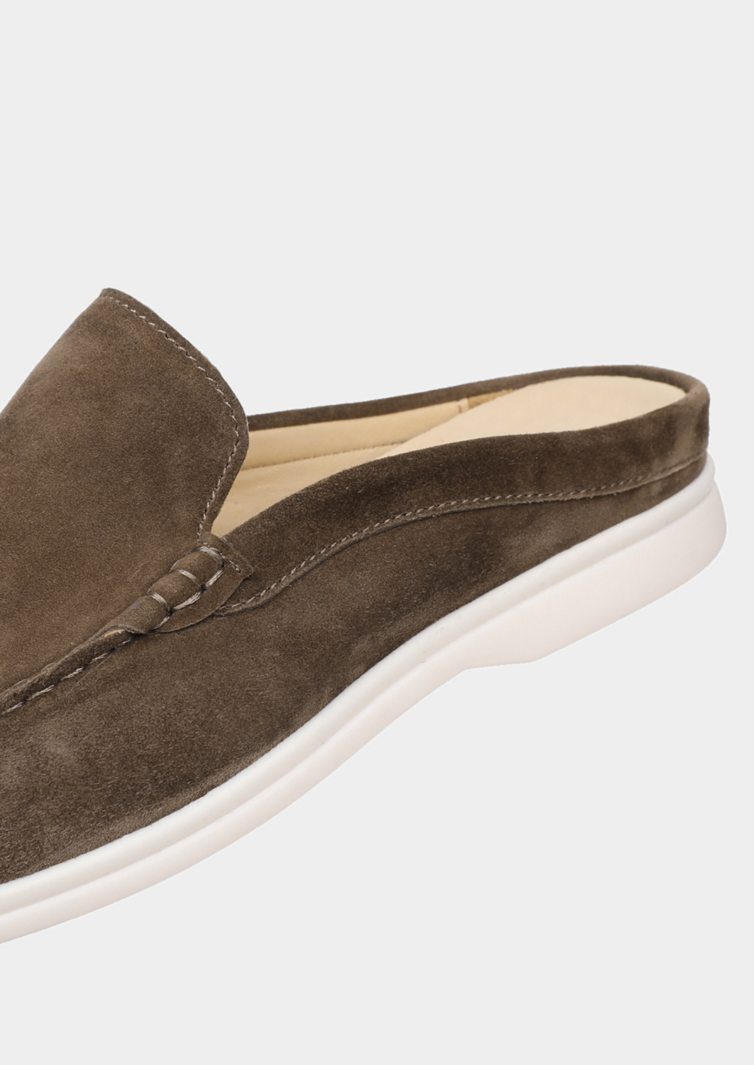 Men’s Backless Loafers with Contrast Sole