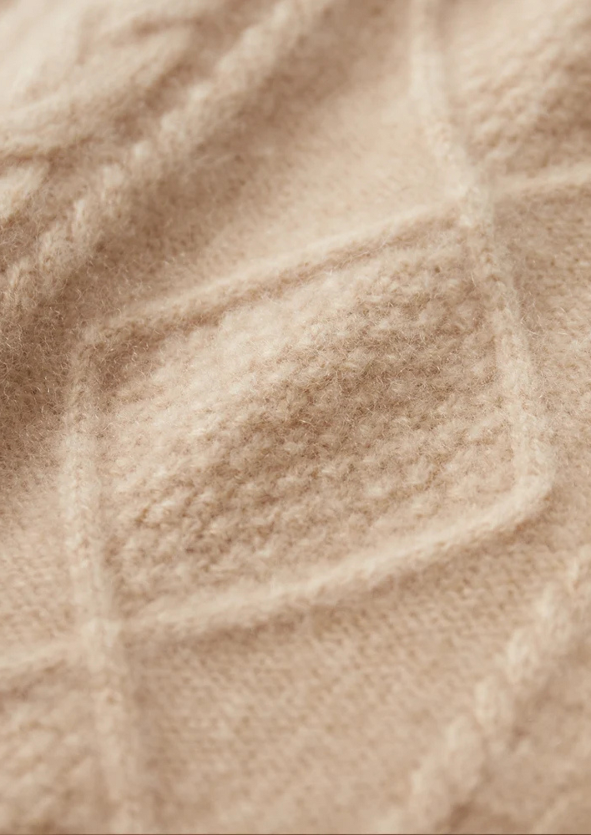 Men’s Cashmere Cable Knit Mock Neck Sweater with Long Sleeves