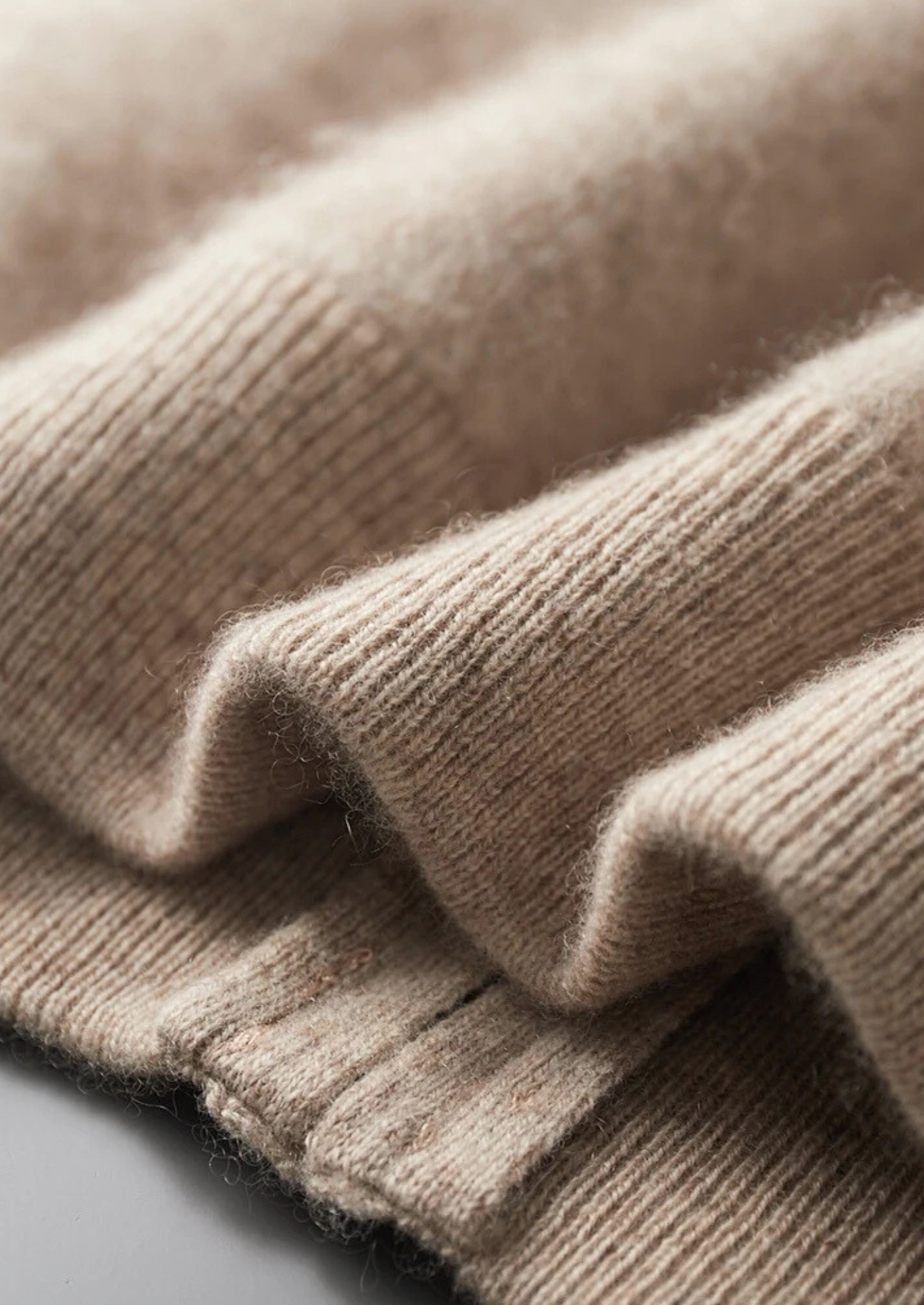 Men’s Cashmere Full-Zip Cardigan with Stand Collar