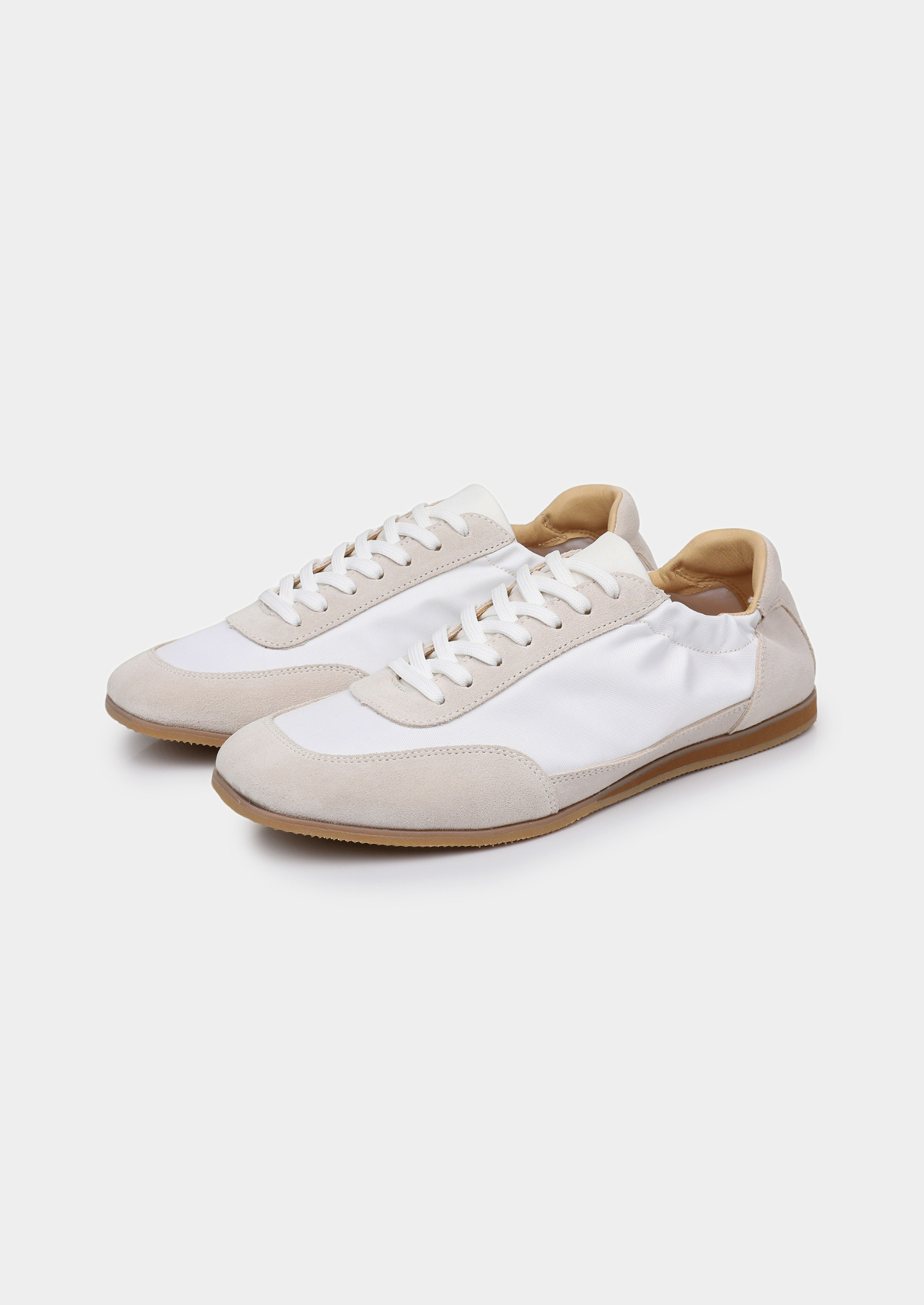Men’s Low-Top Sneakers with Contrast Panels