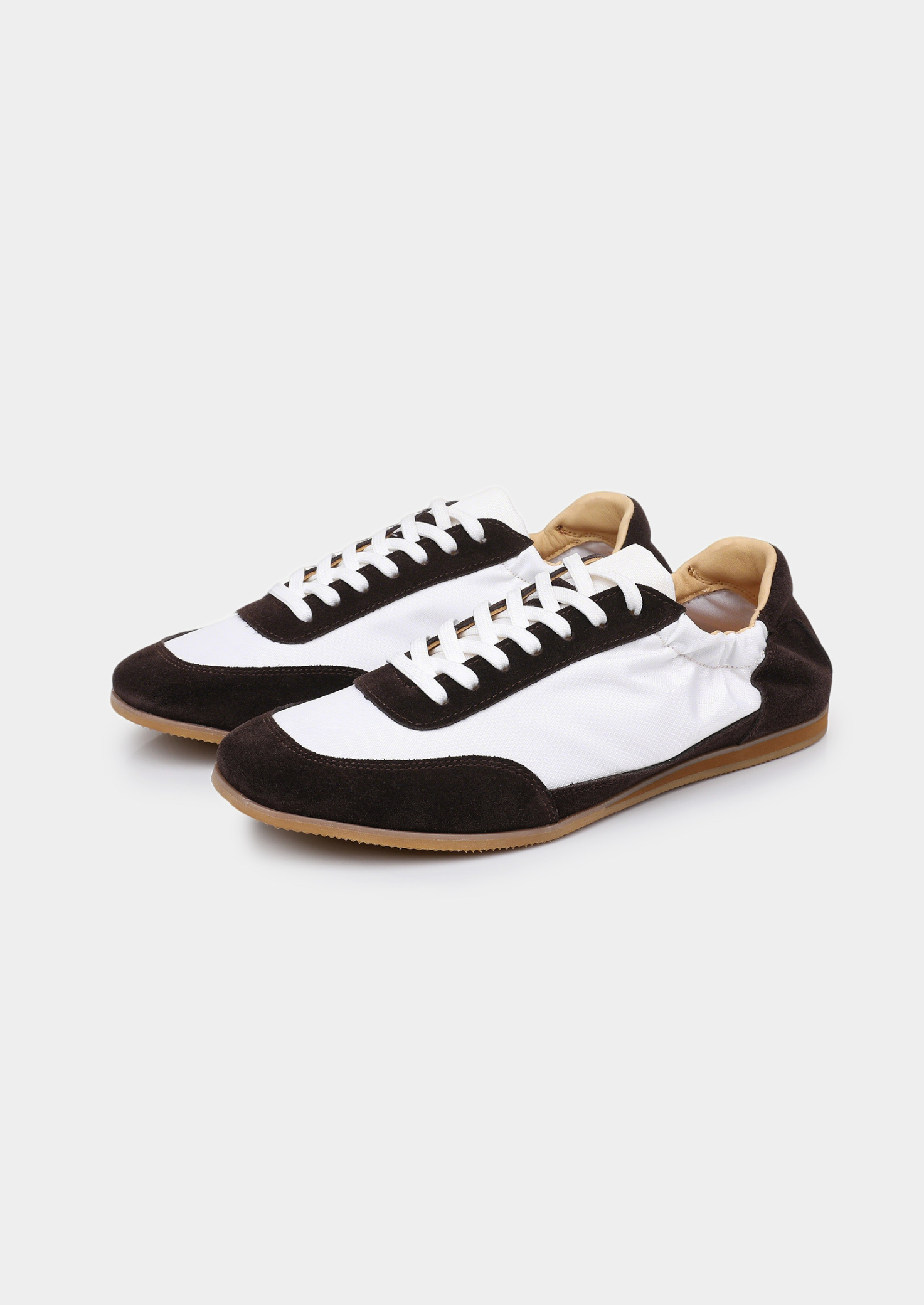 Men’s Low-Top Sneakers with Contrast Panels