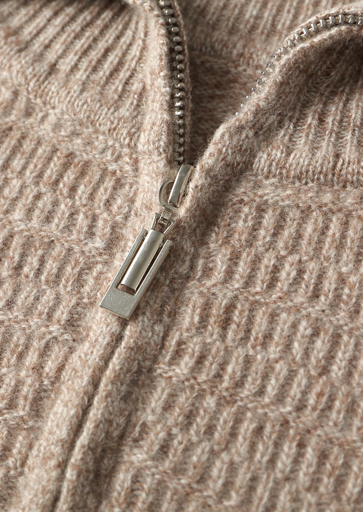 Men's Merino Wool Textured Funnel Neck Quarter-Zip Sweater