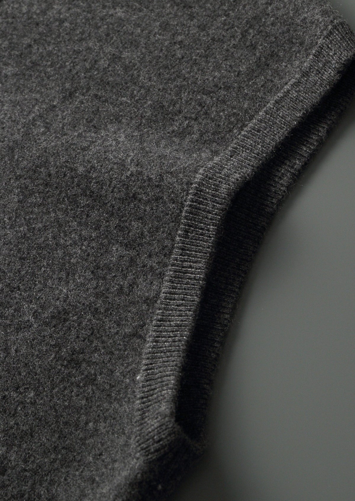 Men's Merino Wool Zip-Up Sleeveless Vest with Stand Collar