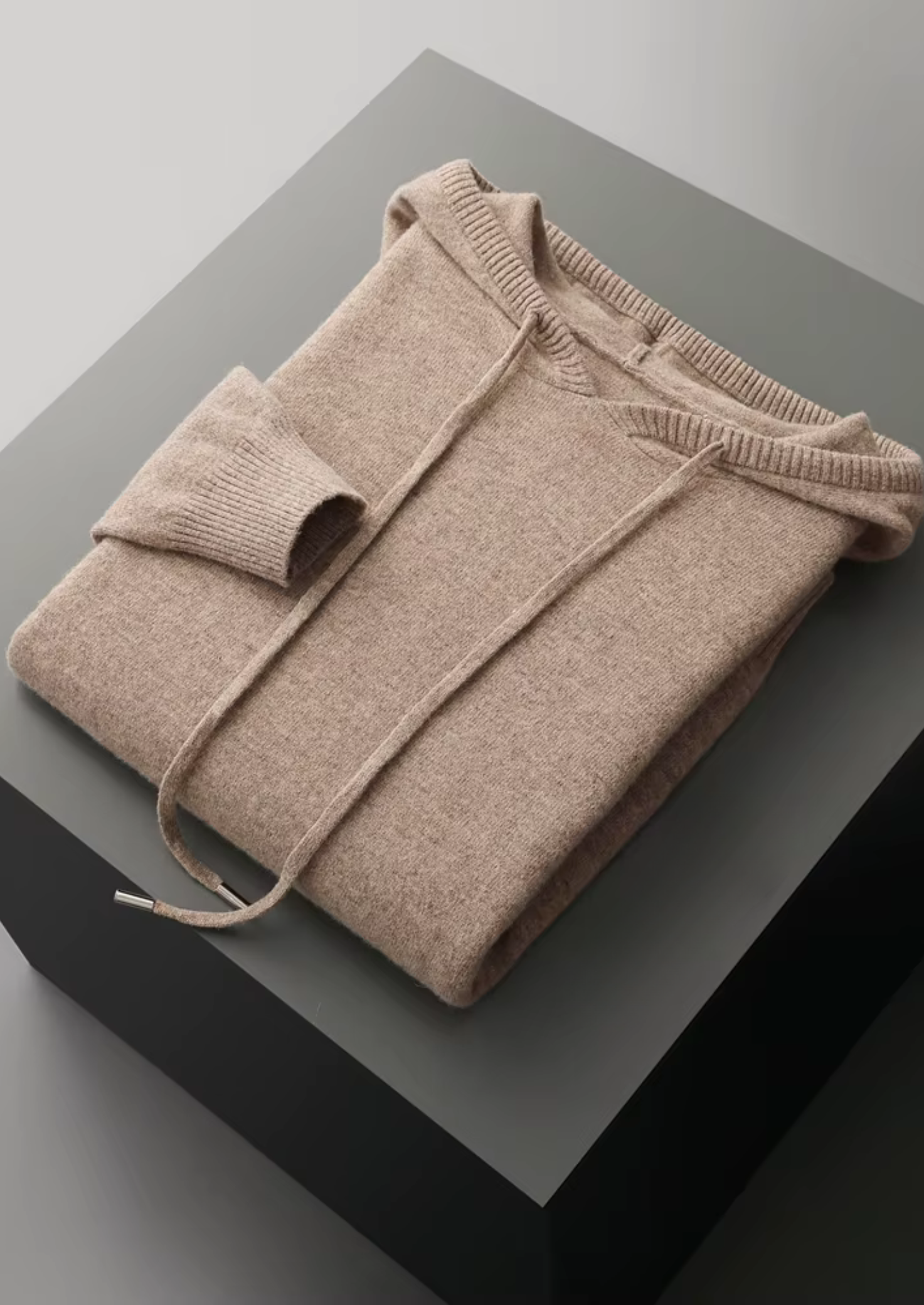 Men’s Two-Piece Hoodie Set with Drawstring Pants