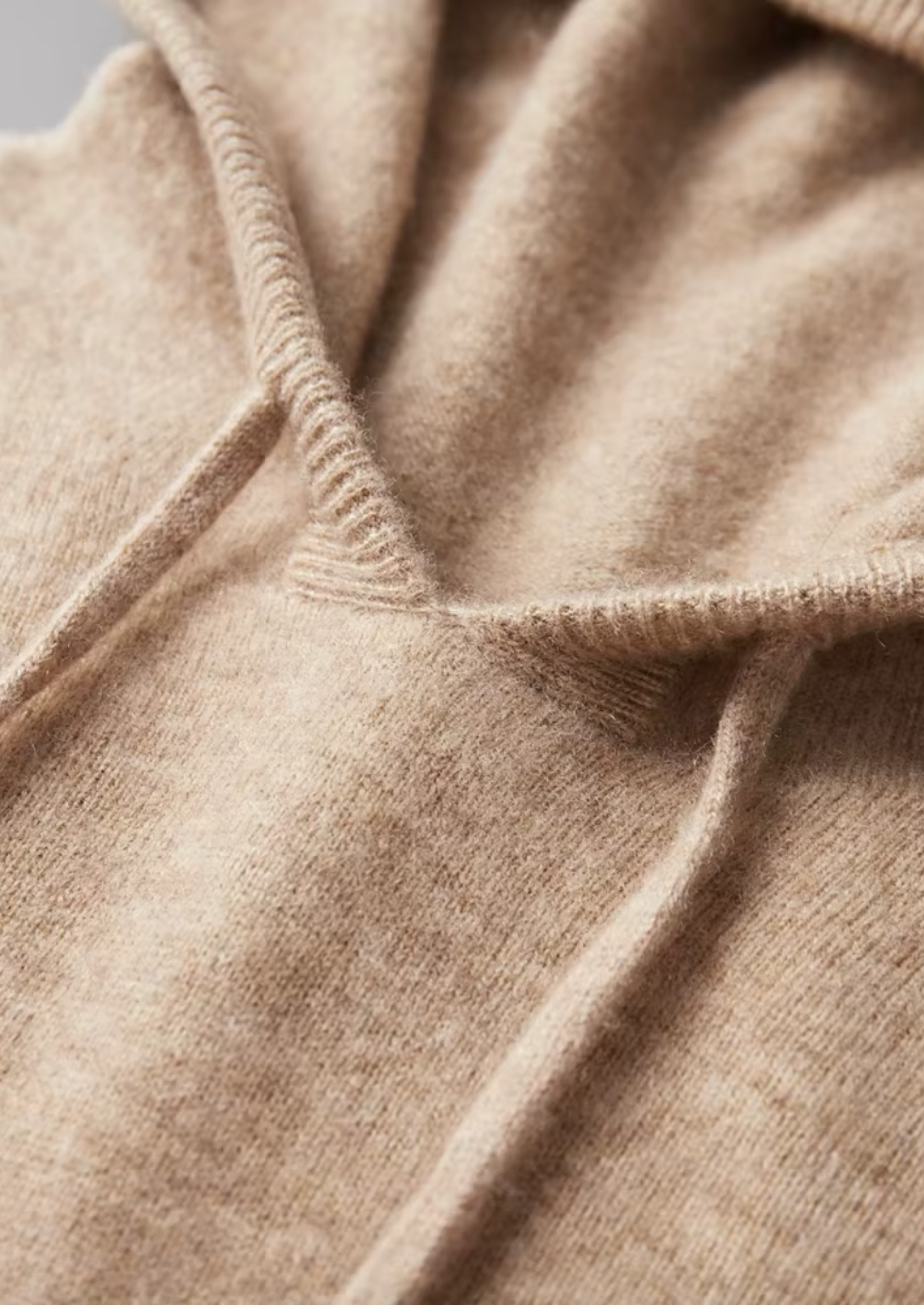 Men’s Pullover Hoodie with Drawstring