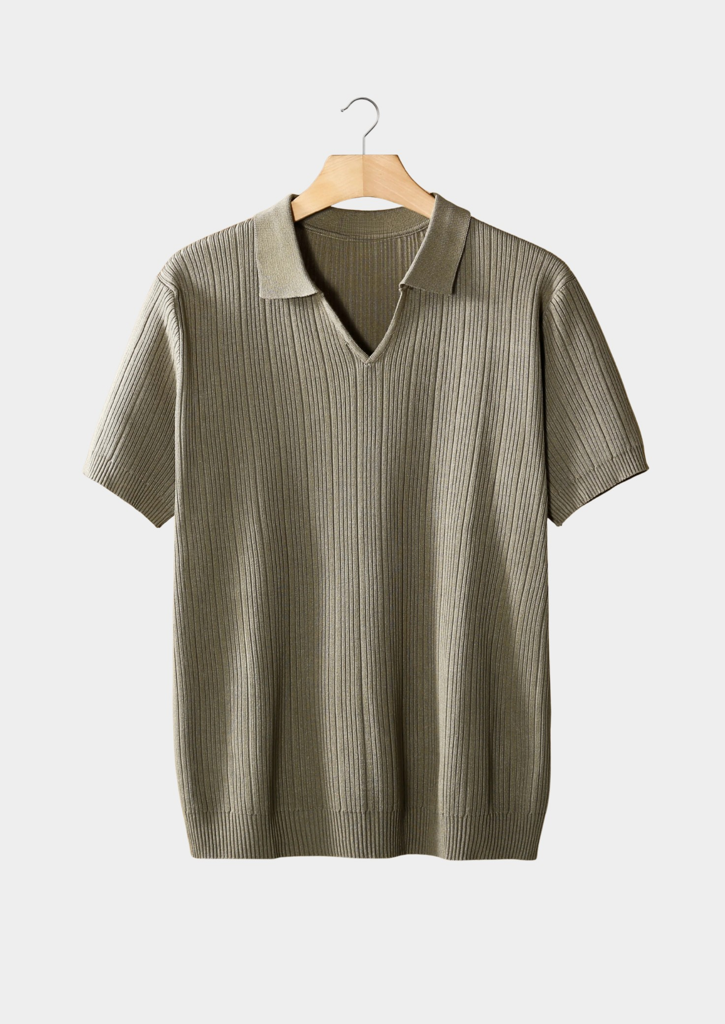 Men’s Ribbed Knit Polo Shirt with Open Collar