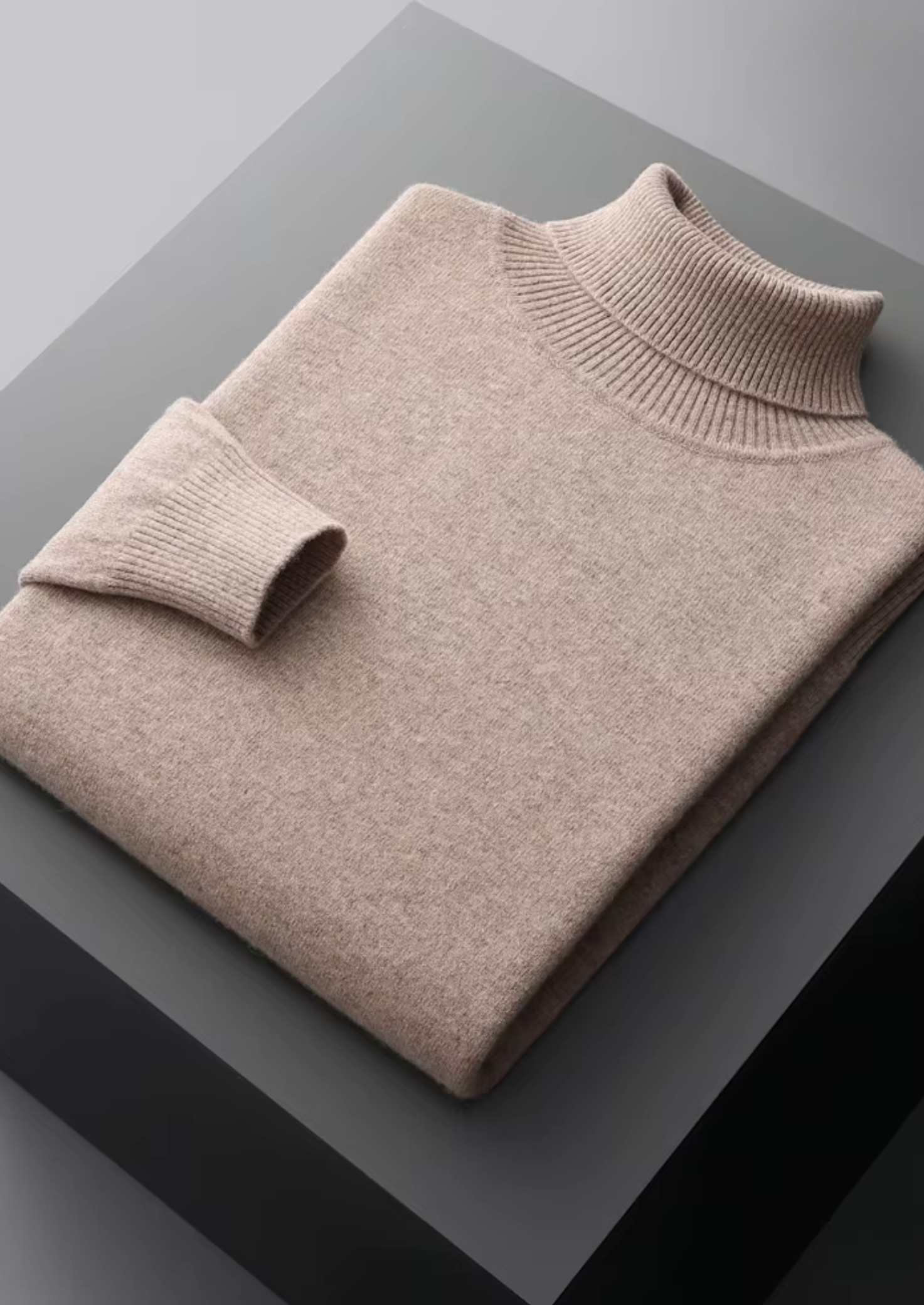 Men’s Turtleneck Sweater with Long Sleeves