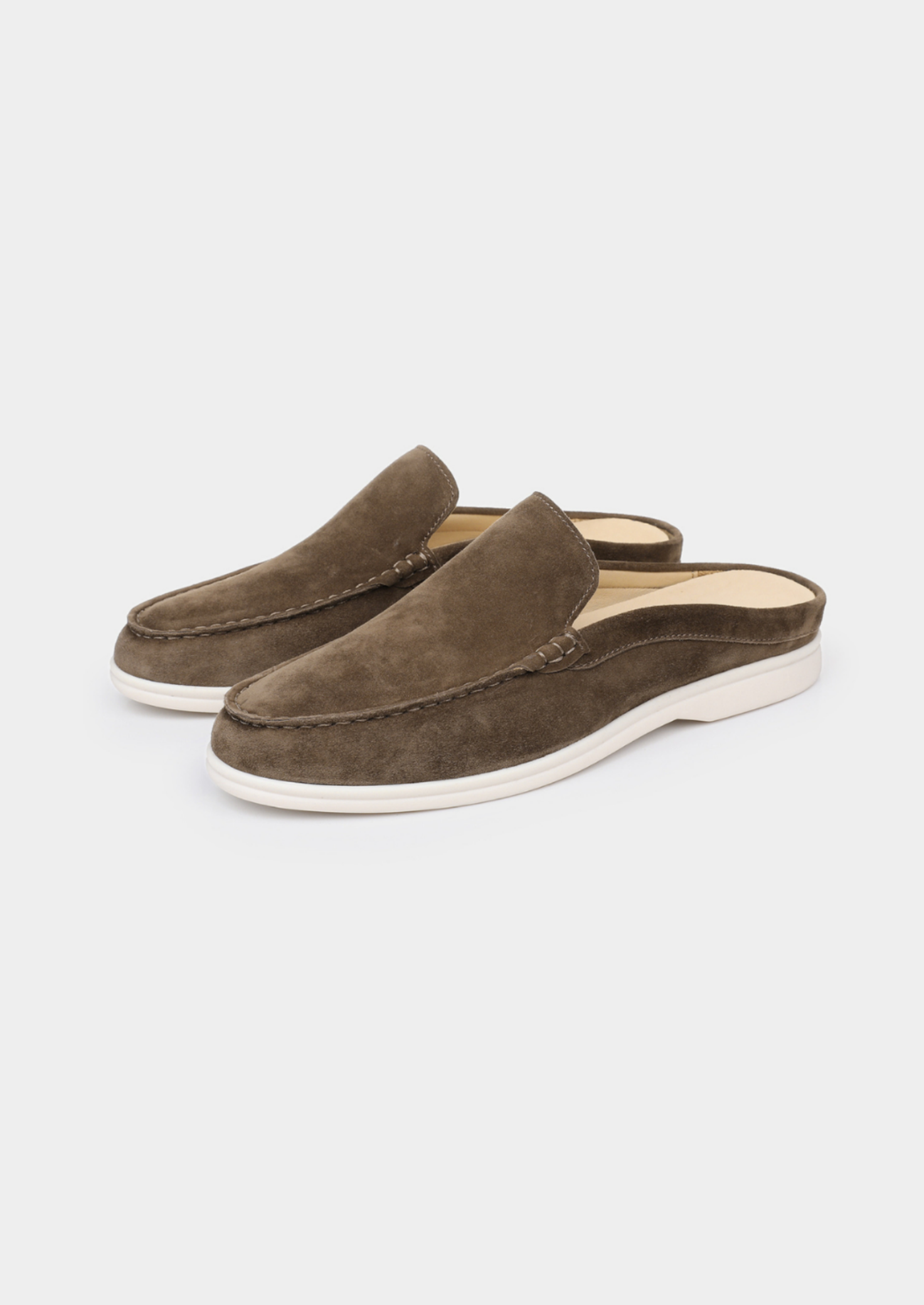 Men’s Backless Loafers with Contrast Sole