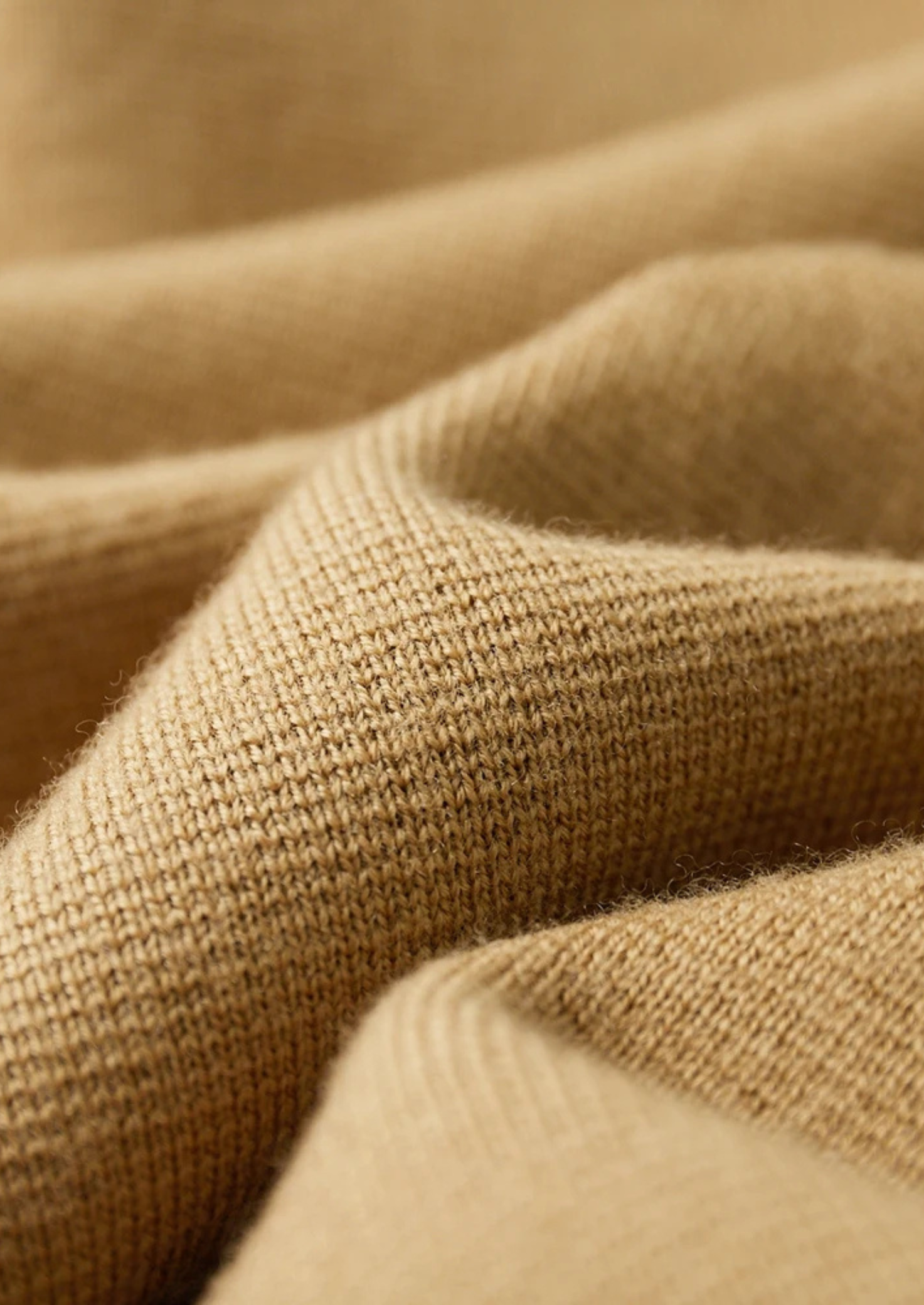 Men’s Button-Front Knit Cardigan with Flap Pockets