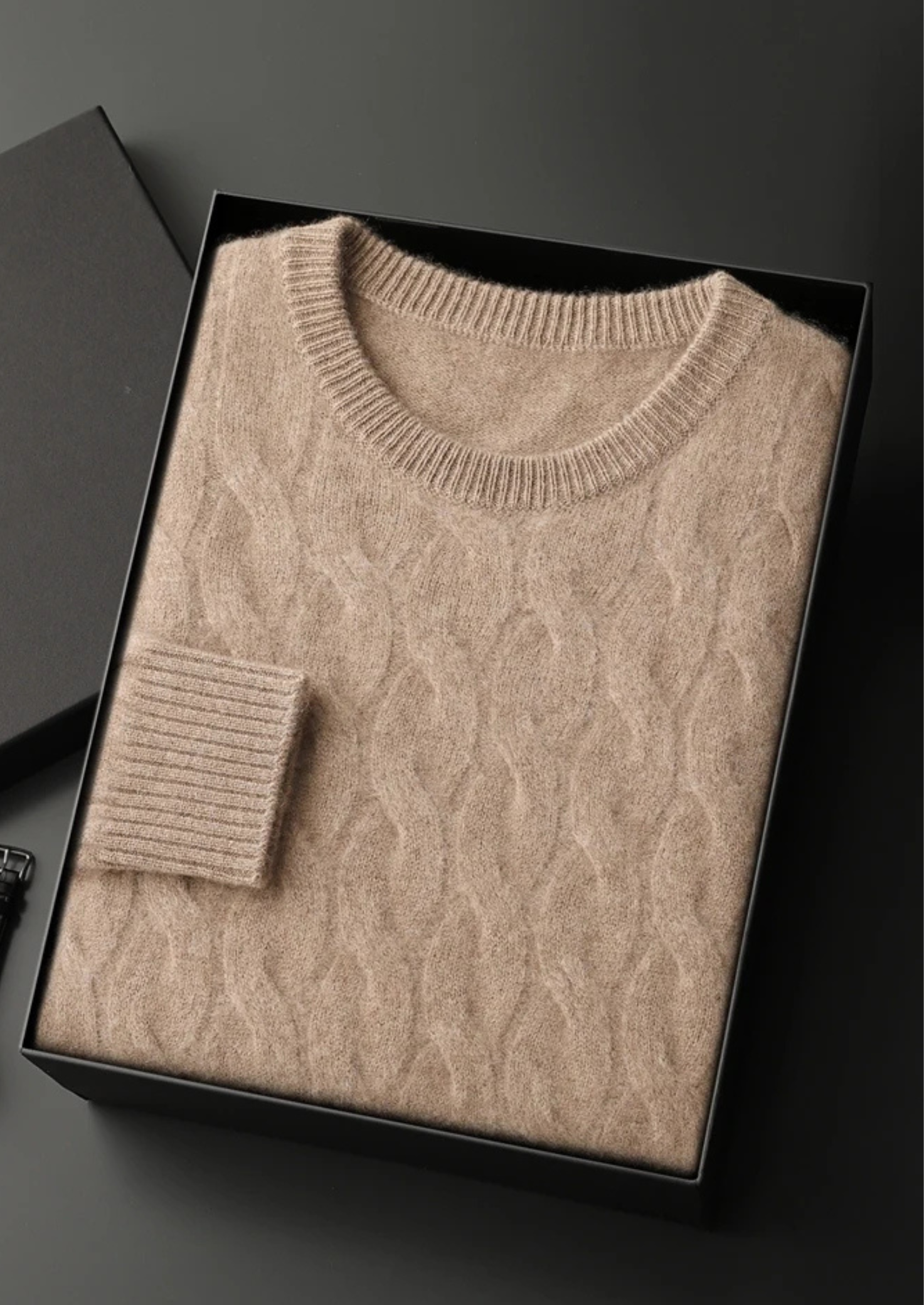 Men’s Wool Cable Knit Crewneck Sweater with Long Sleeves