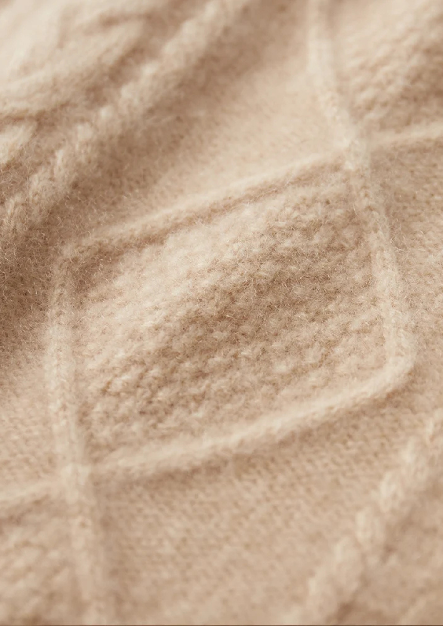 Men’s Cashmere Cable Knit Mock Neck Sweater with Long Sleeves