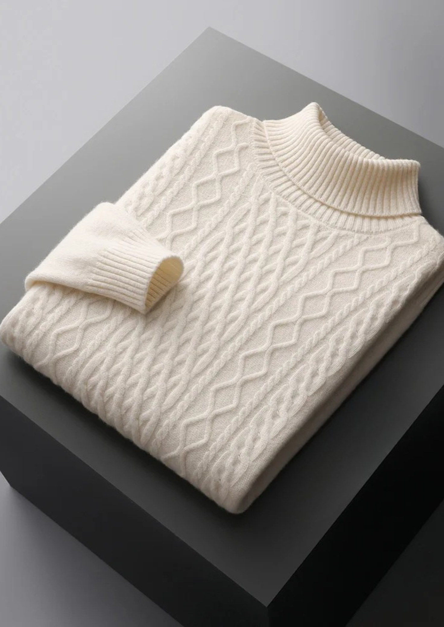 Men’s Cable Knit Turtleneck Sweater