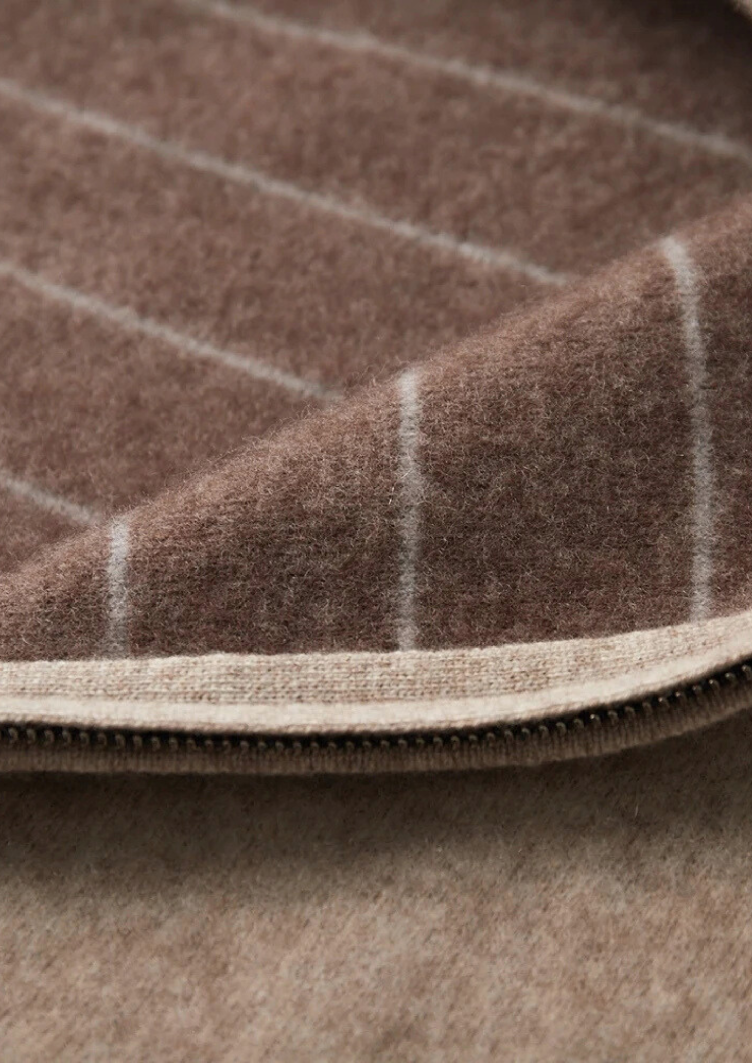 Men’s Cashmere Full-Zip Cardigan with Stand Collar