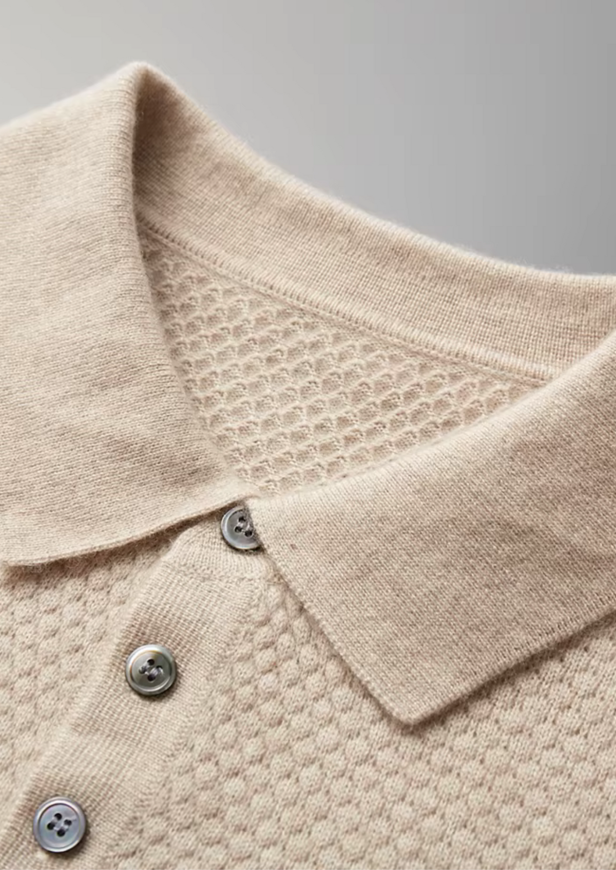 Men's Cashmere Textured Knit Polo with Collar and Button Placket