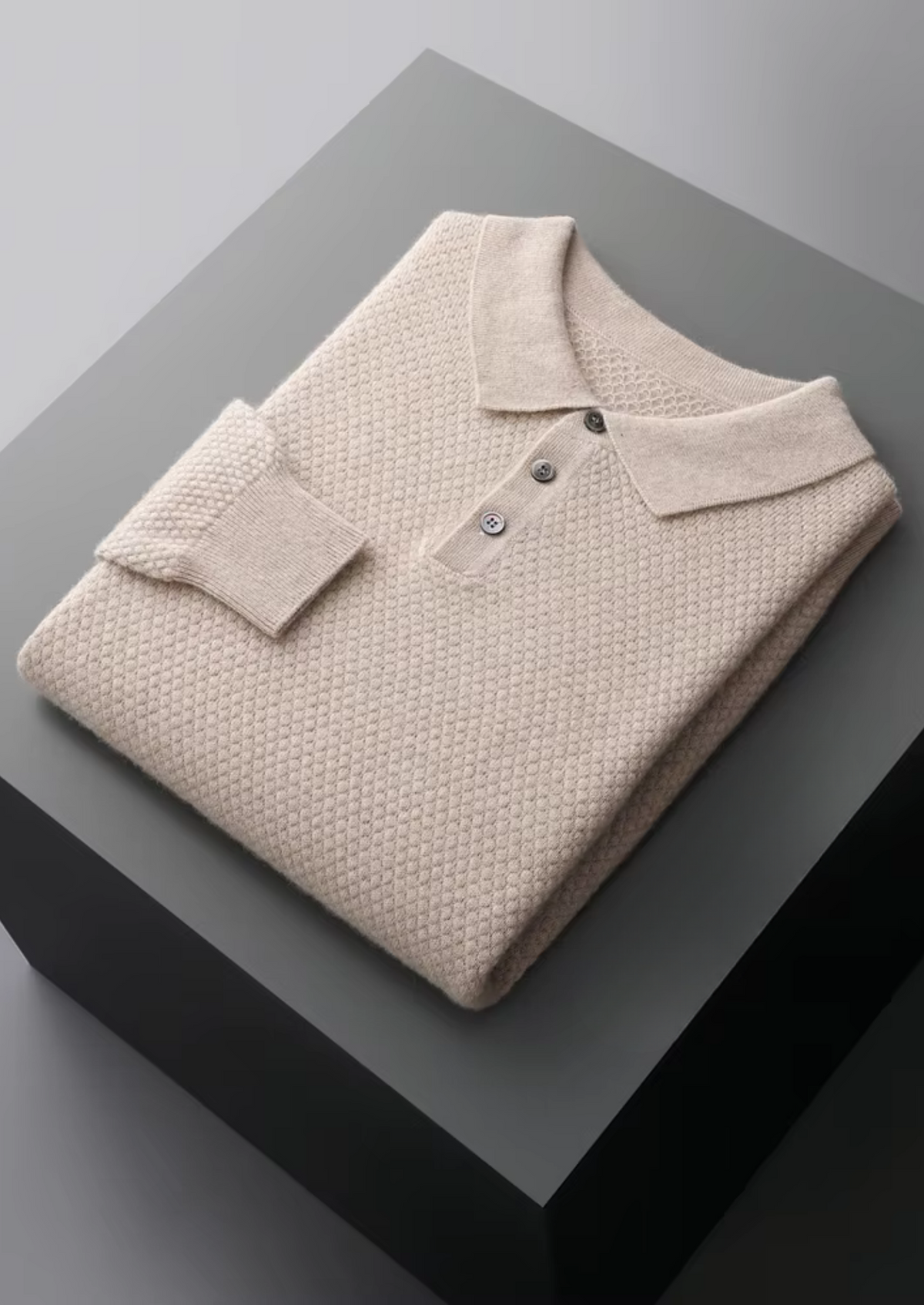 Men's Cashmere Textured Knit Polo with Collar and Button Placket