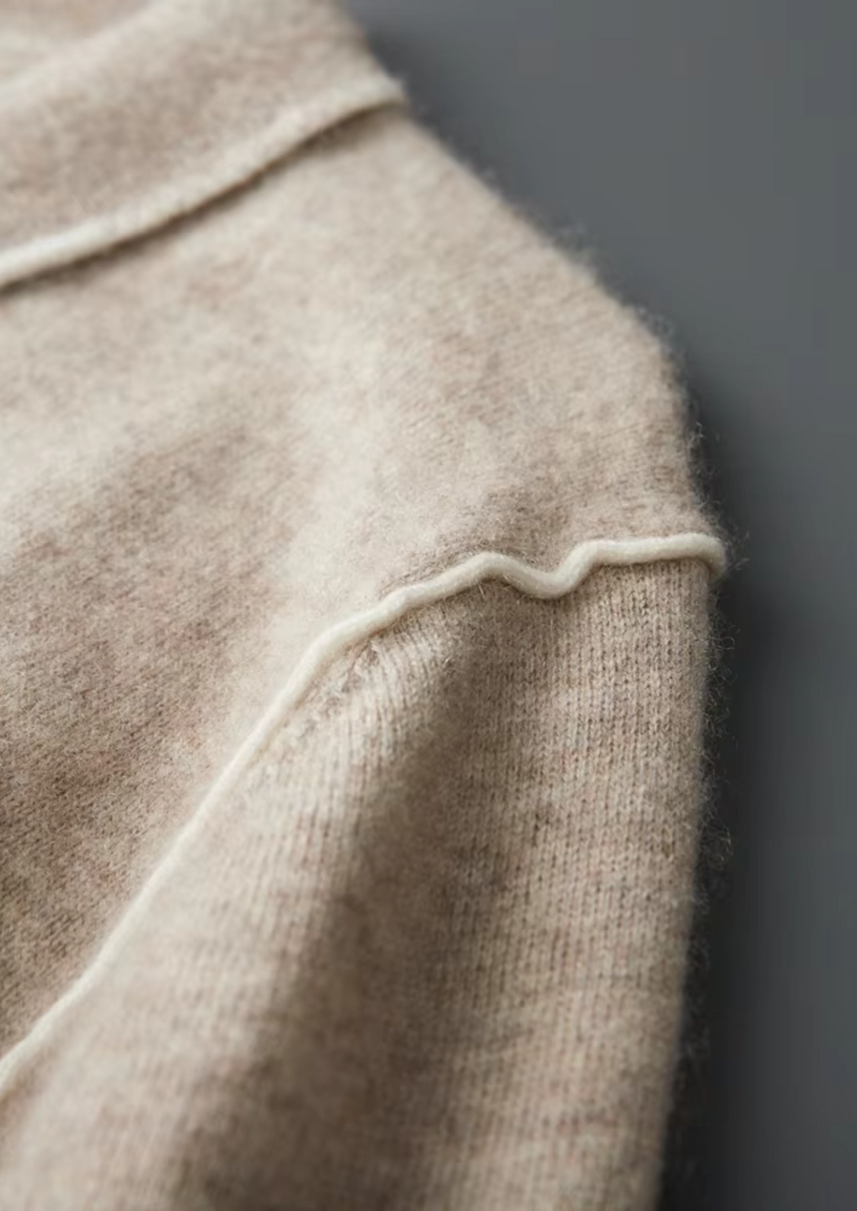 Men's Cashmere Two-Tone Polo Sweater with Button Placket