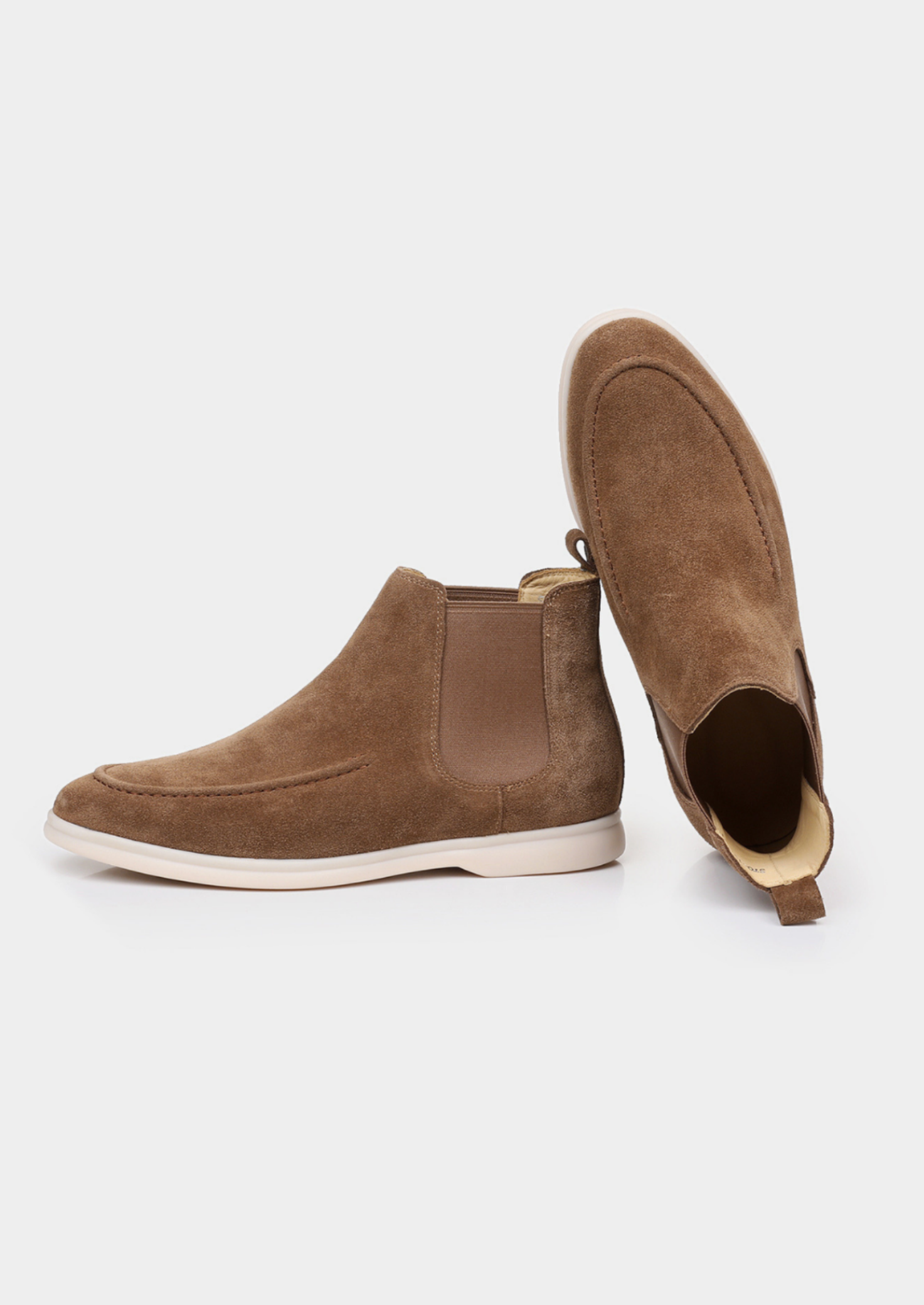 Men’s Chelsea Boots with Elastic Side Panels