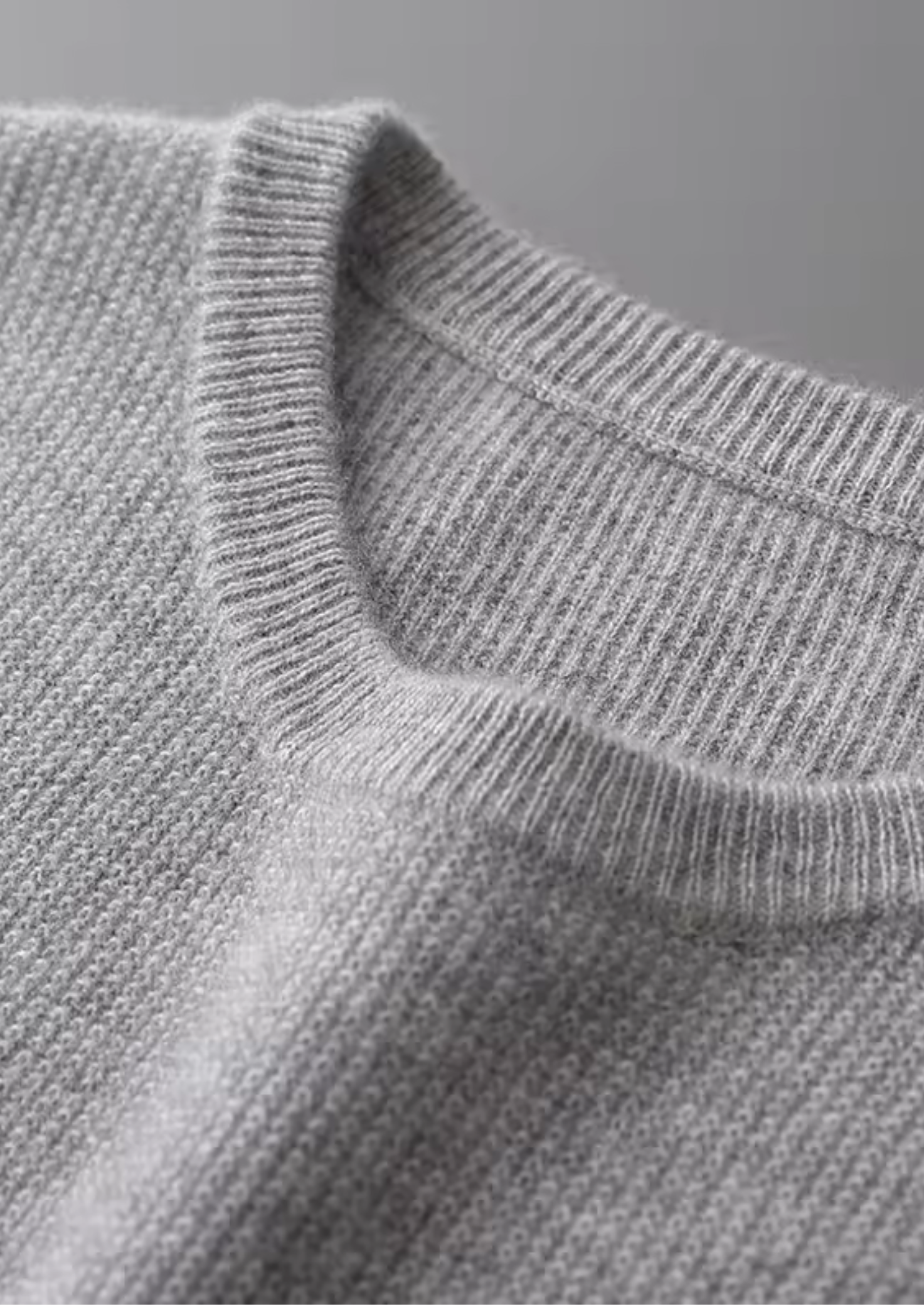 Men’s Crewneck Sweater Vest with Chest Pocket