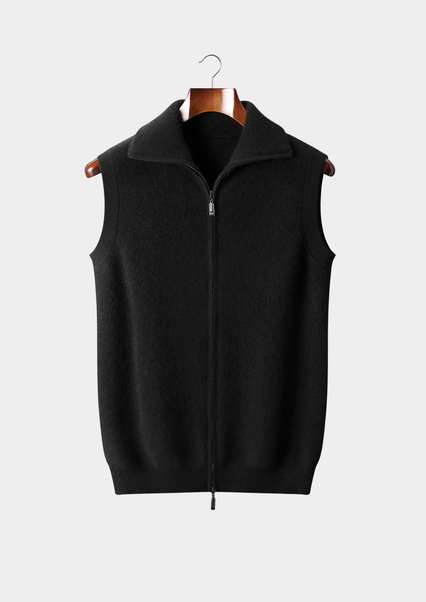 Men’s Full-Zip Knit Vest with Fold-Down Collar