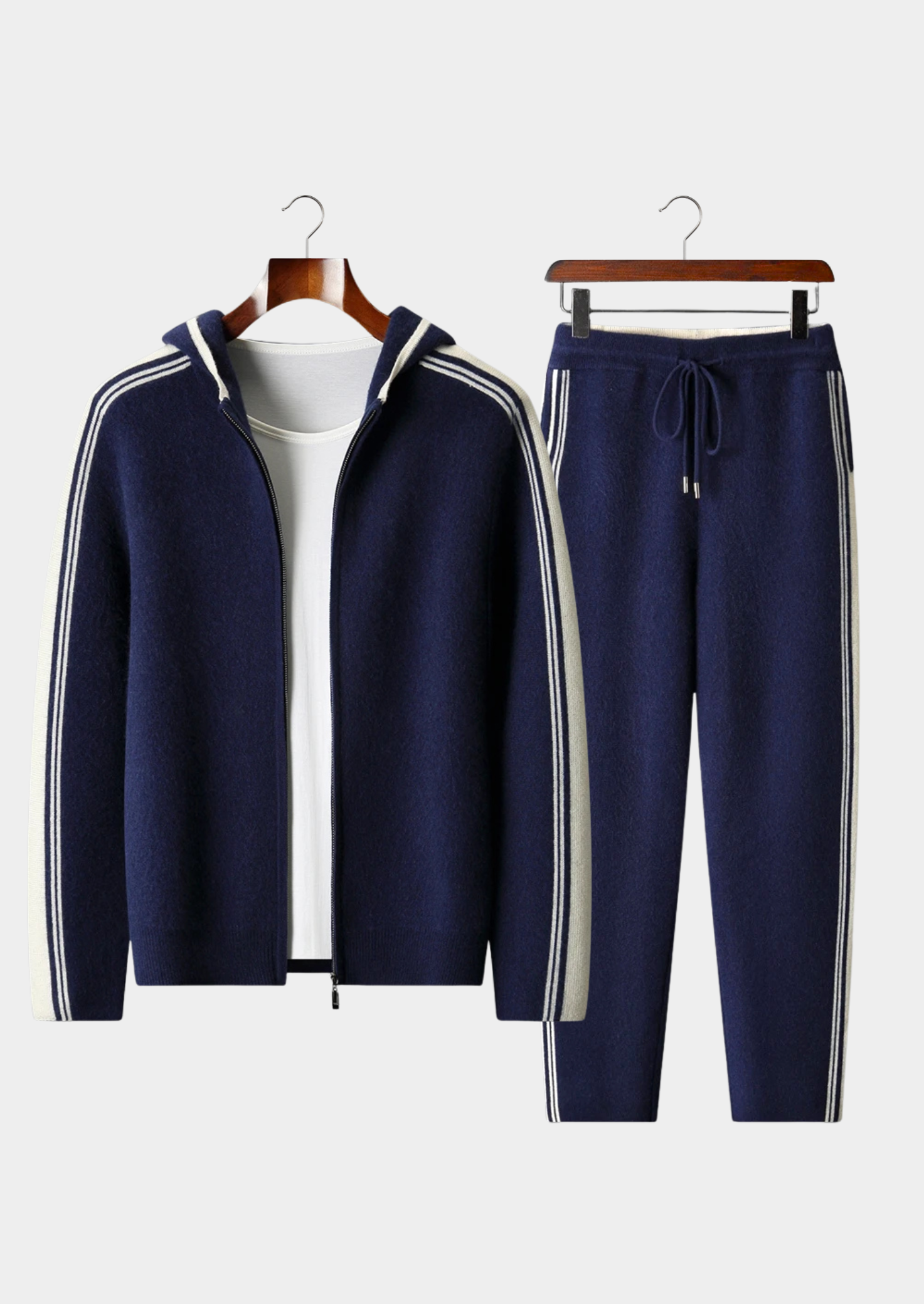 Men’s Full-Zip Two-Piece Set with Contrast Stripes