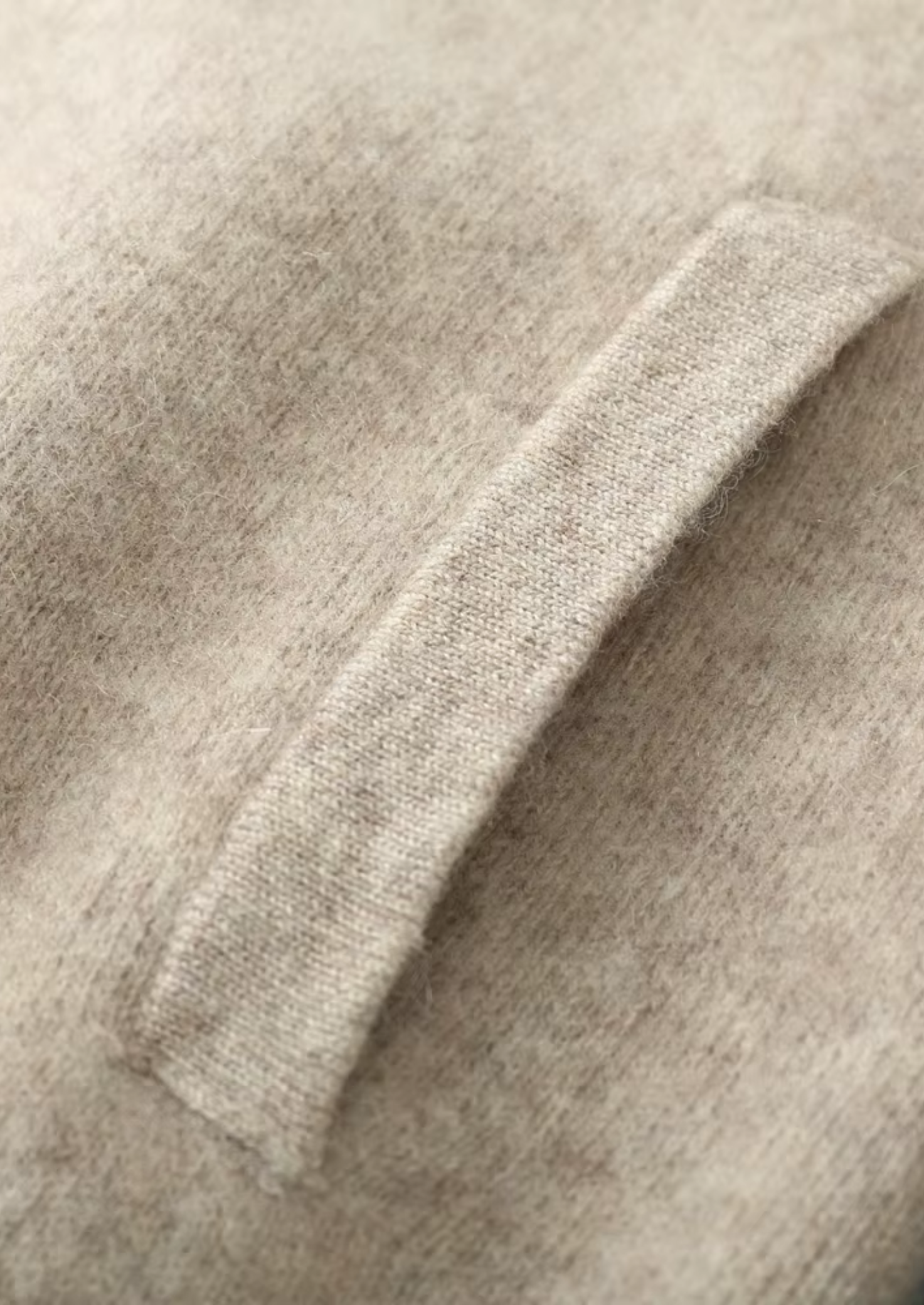 Men’s Knit Zip-Up Cardigan with V-Neck