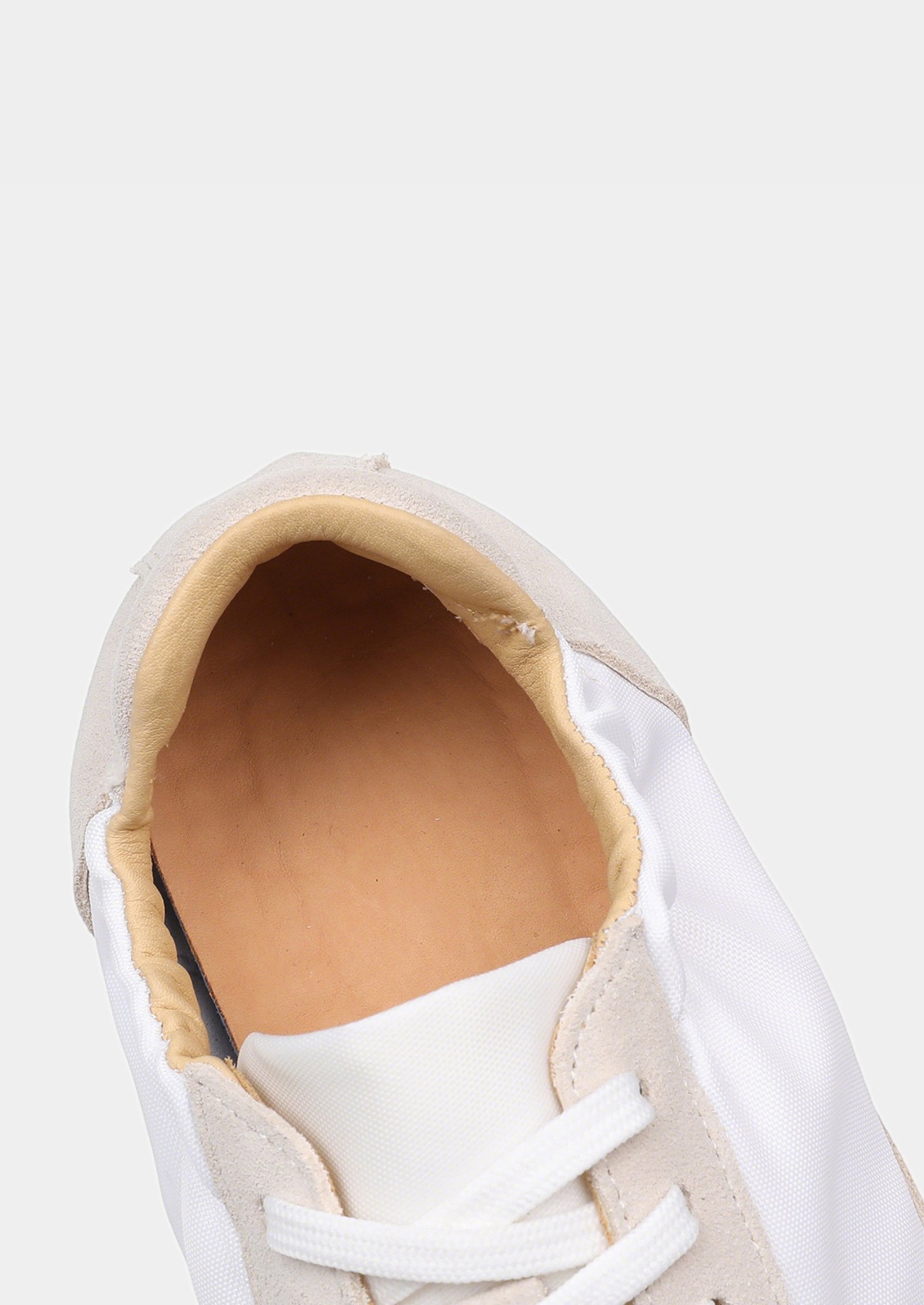 Men’s Low-Top Sneakers with Contrast Panels