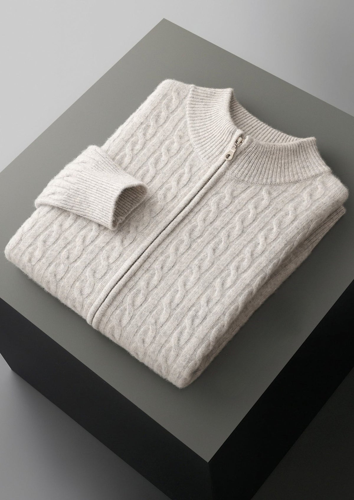Men's Merino Wool Cable Knit Full-Zip Cardigan