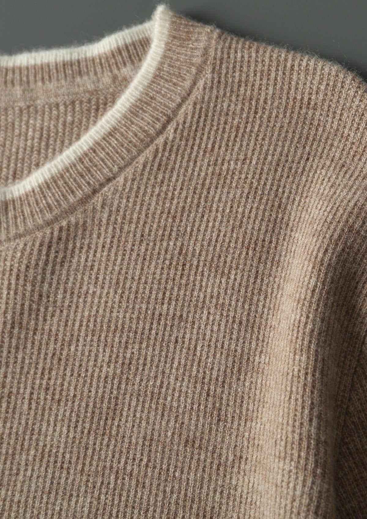 Men's Merino Wool Crewneck Sweater with Contrast Tipped Trim