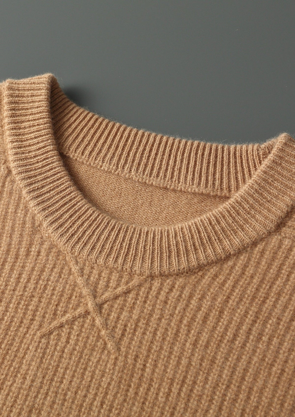 Men's Merino Wool Ribbed Crewneck Sweater with Ribbed Cuffs