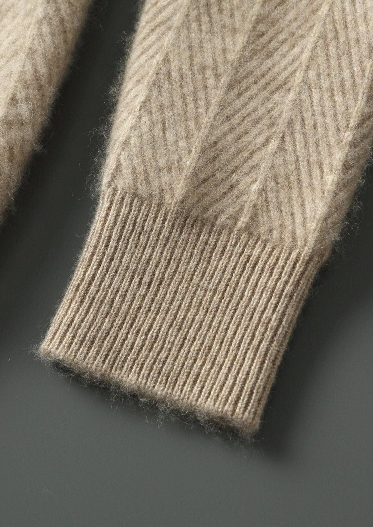 Men's Merino Wool Herringbone Quarter-Zip Sweater