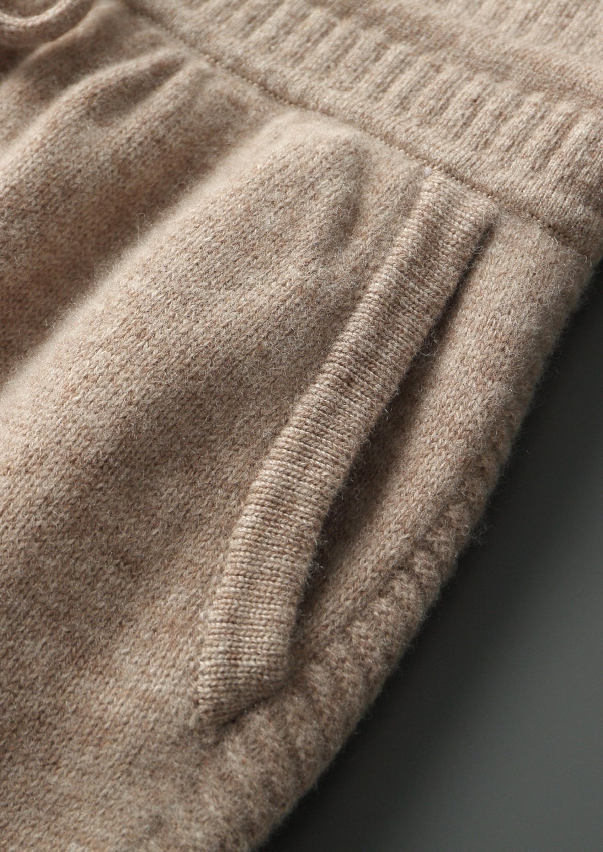 Men’s Merino Wool Jogger Pants with Drawstring Waist