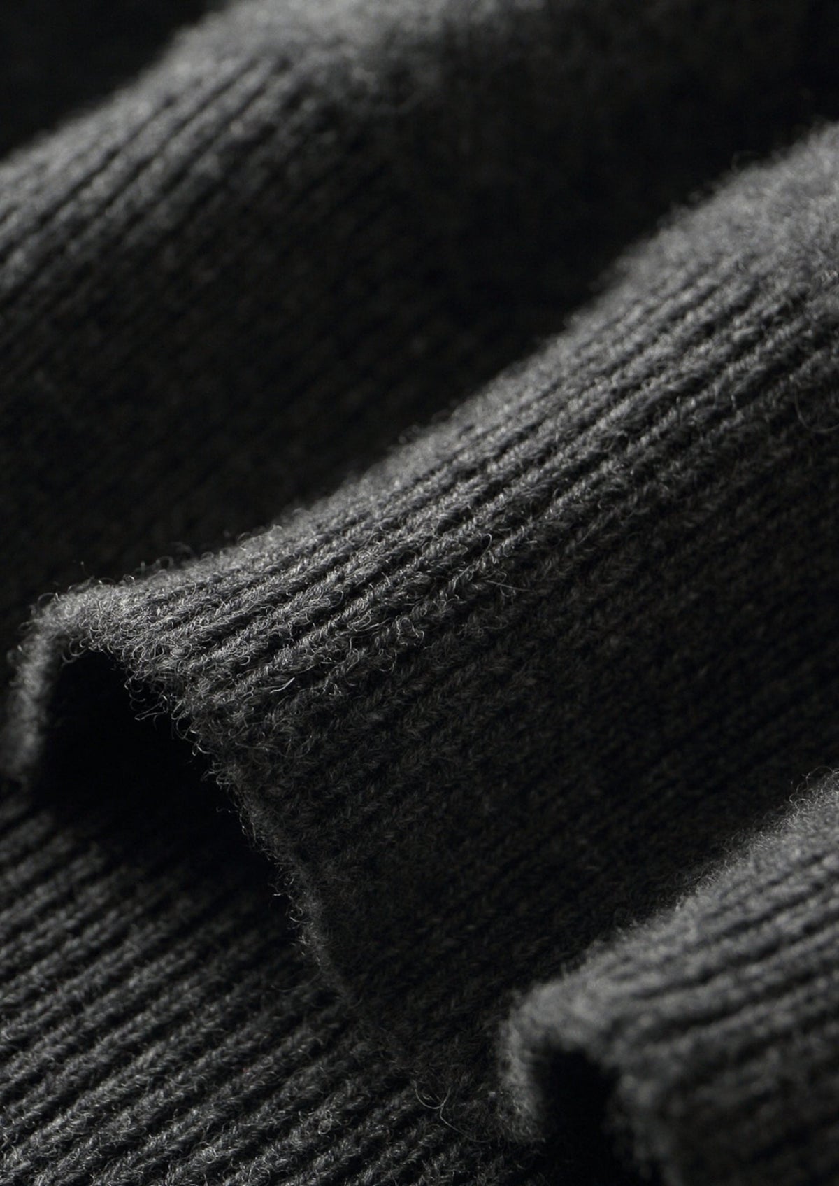 Men's Merino Wool Polo Collar Contrast-Zip Sweater
