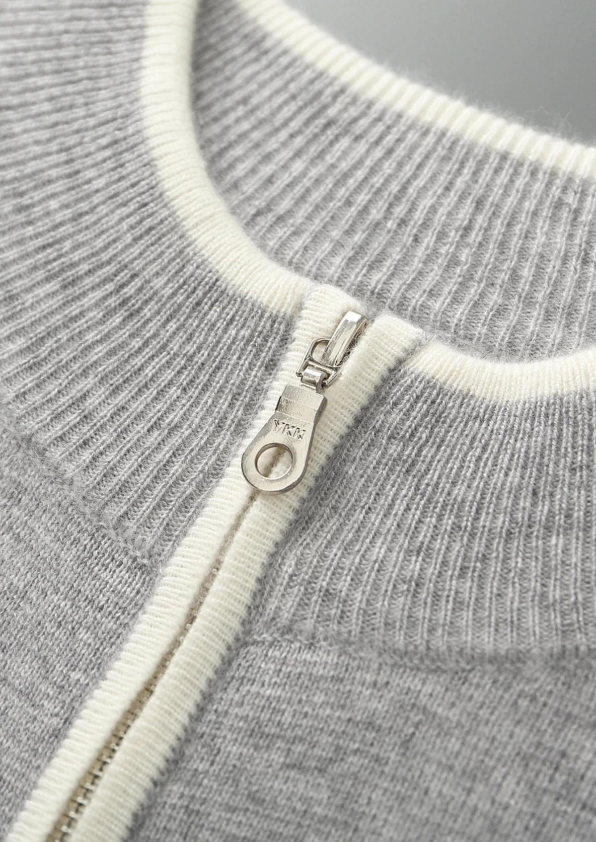 Men's Merino Wool Round-Neck Zip-Up Cardigan
