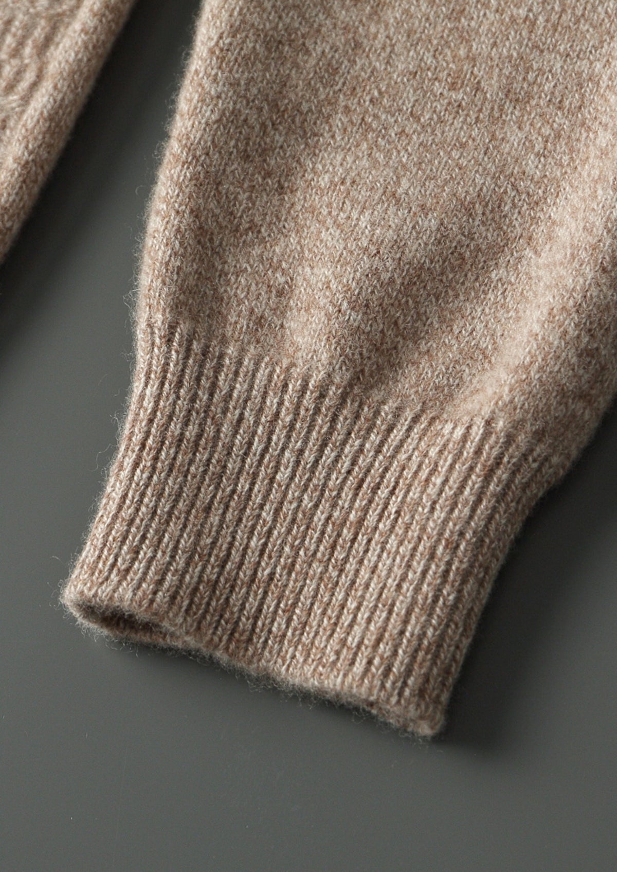 Men's Merino Wool Textured Funnel Neck Quarter-Zip Sweater