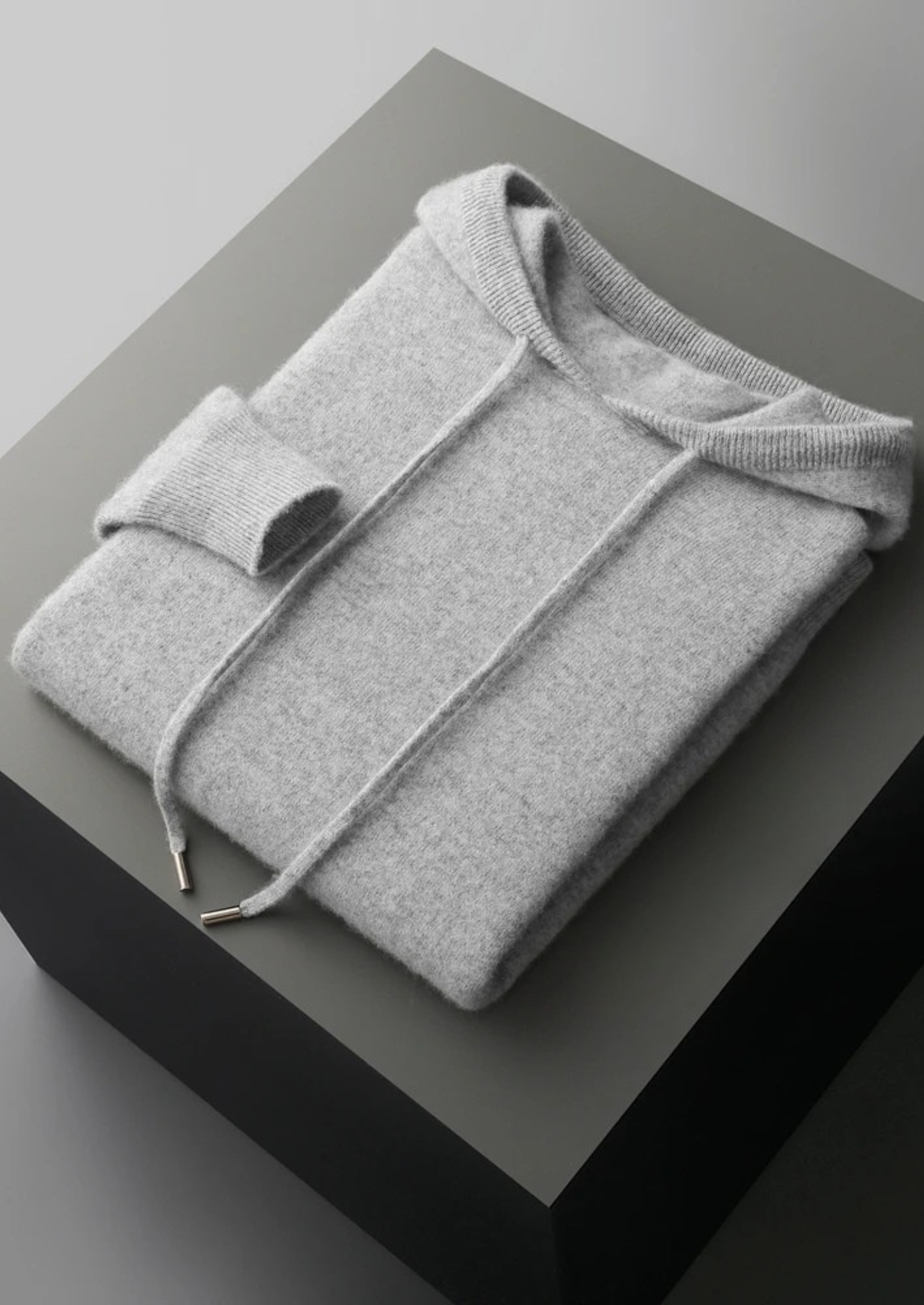 Men’s Pullover Hoodie Set with Drawstring Pants
