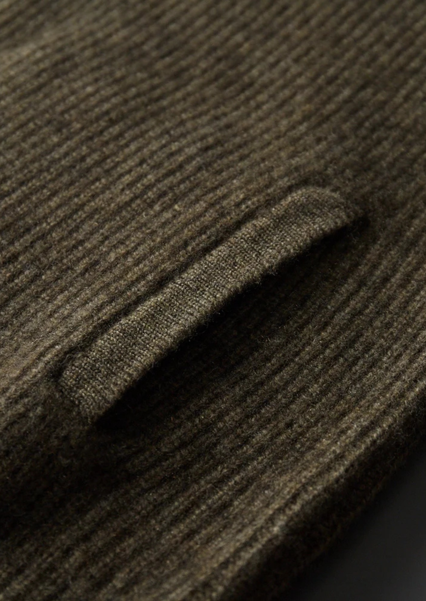 Men’s Ribbed Button-Front Cardigan with High Collar