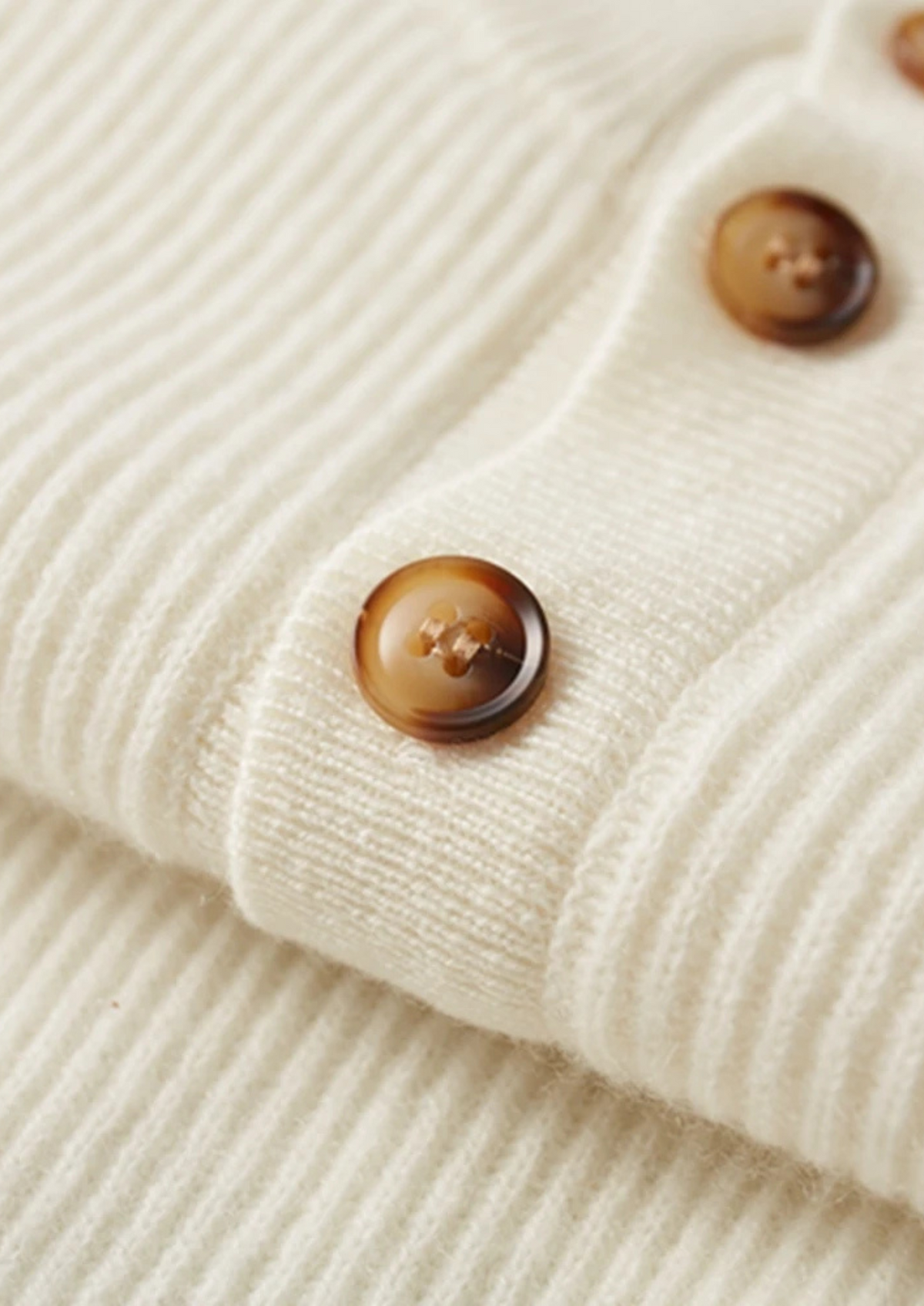Men’s Cashmere Ribbed Henley Mock Neck Sweater with Buttons