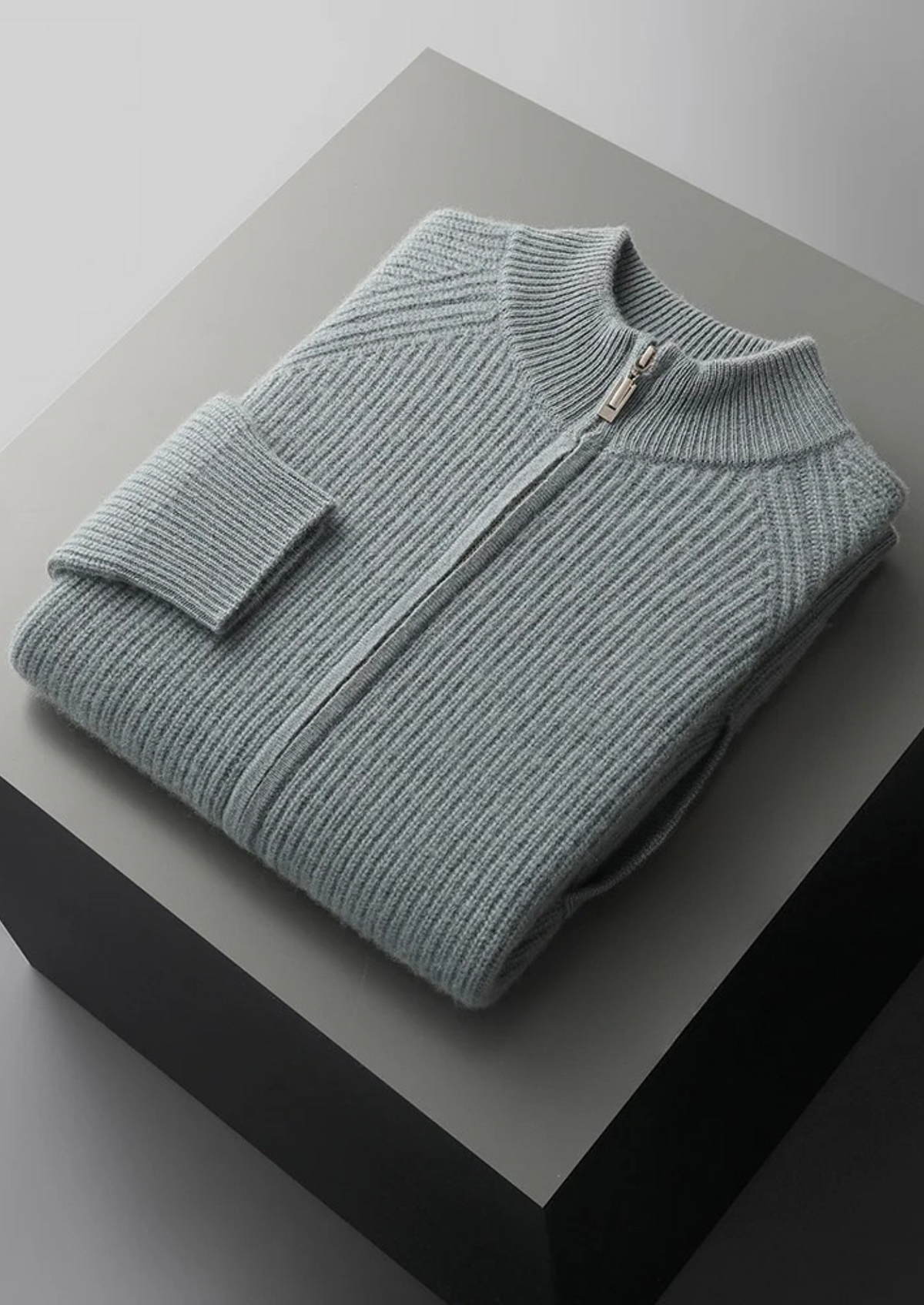 Men’s Ribbed Knit Zip-Up Cardigan with Mock Neck