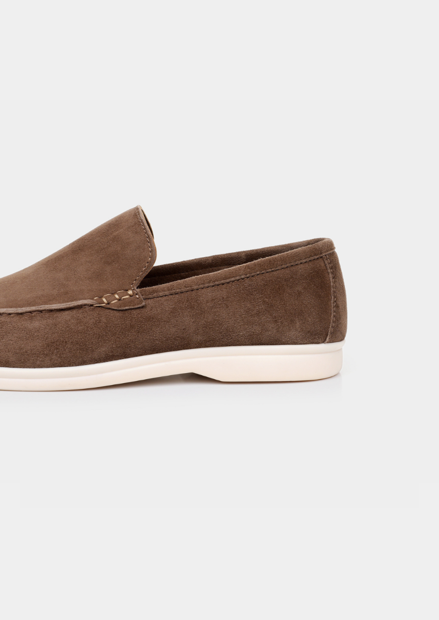 Men’s Slip-On Loafers with Contrast Sole