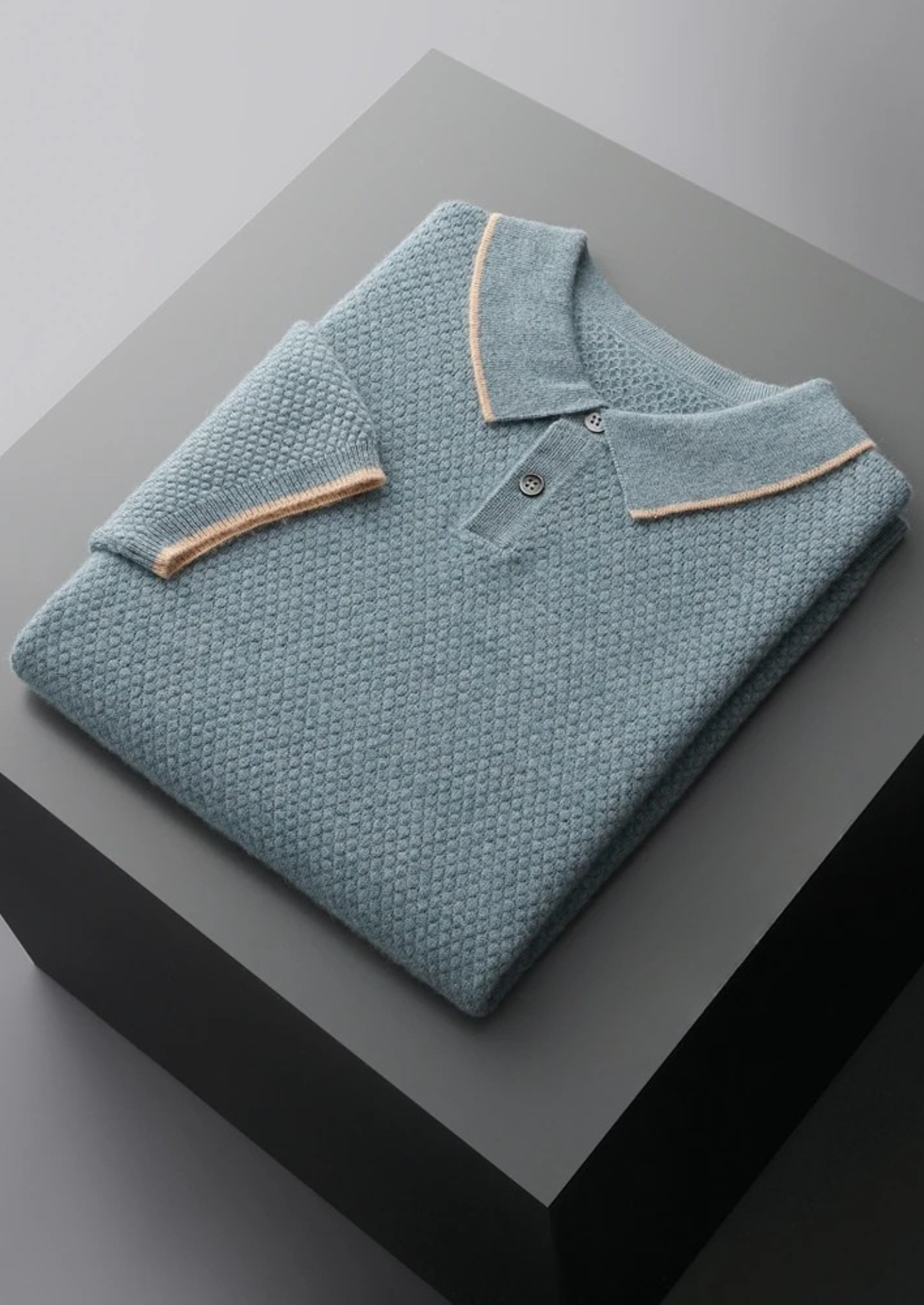 Men’s Textured Knit Polo Shirt with Contrast Trim