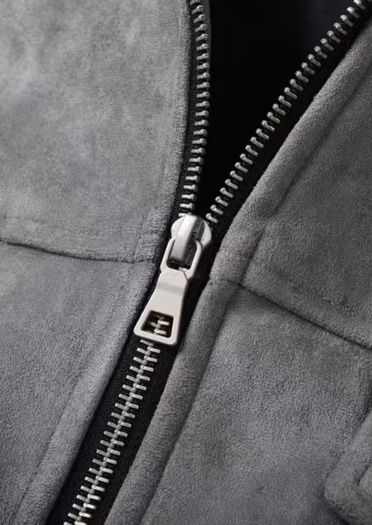 Men’s Textured Zip-Up Jacket with Four Front Pockets