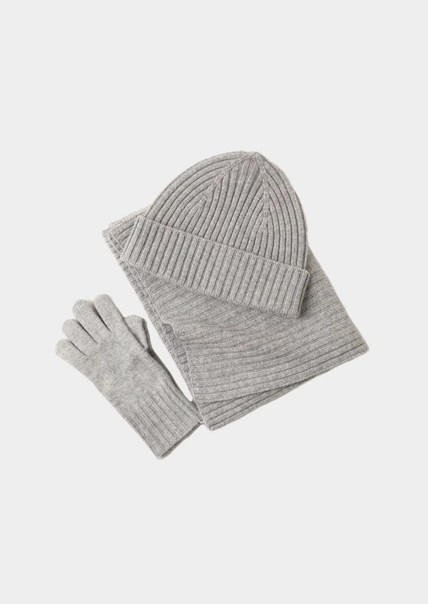 Men’s Three-Piece Ribbed Knit Beanie, Scarf and Gloves Set