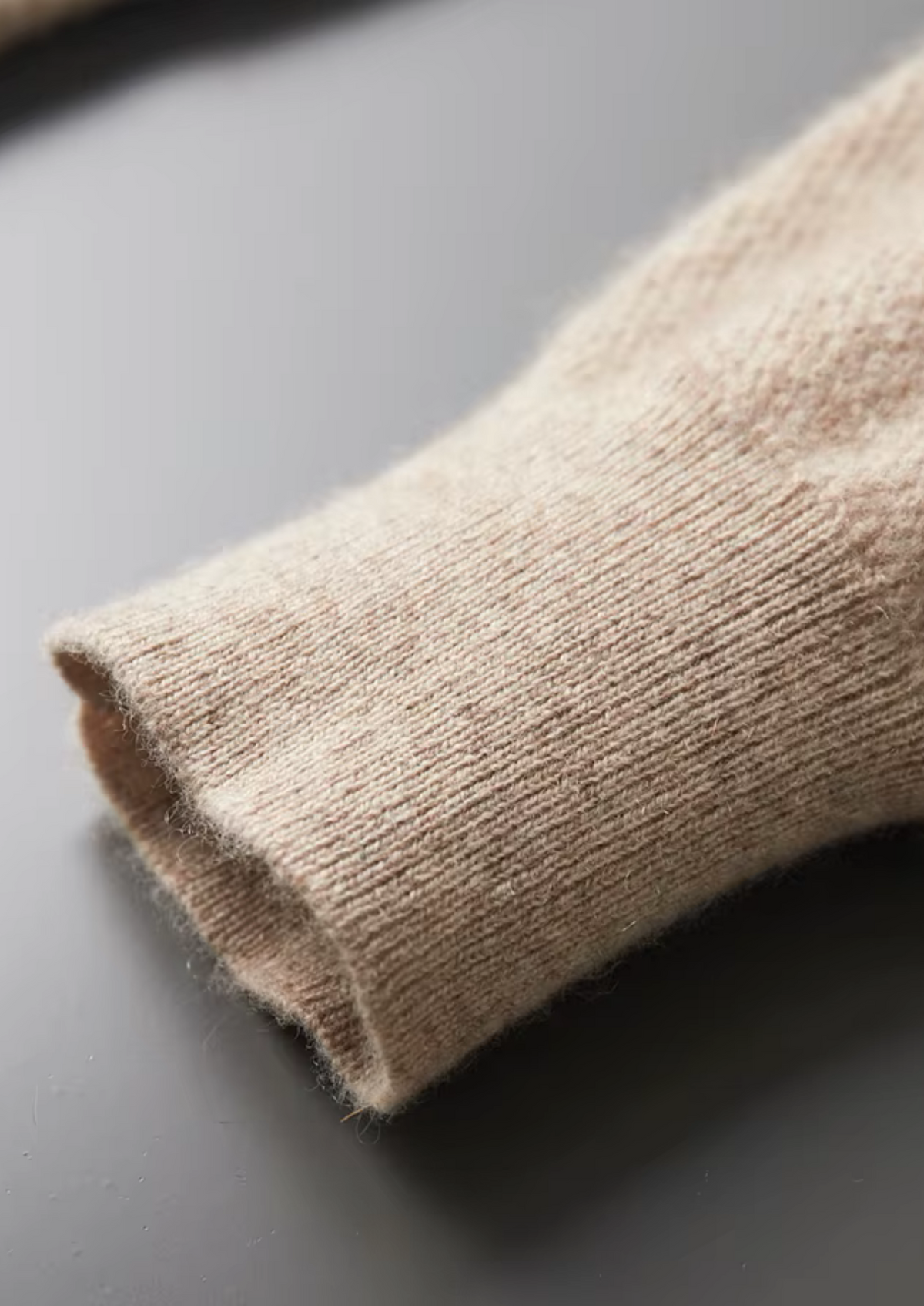 Men's Cashmere Classic Henley Knit Sweater with Button Collar