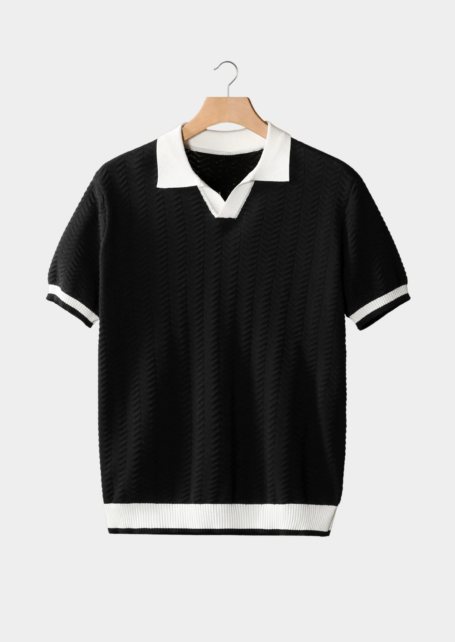 Men’s Chevron-Textured Knit Polo Shirt with Contrast Trim